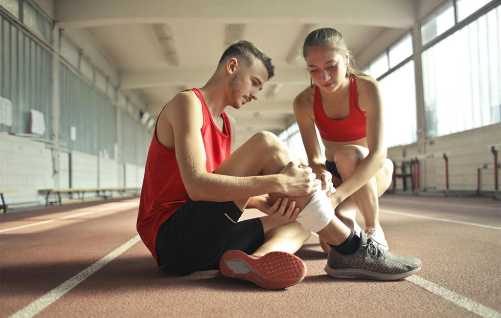 How to deal with the physical stress and pain of shin splints